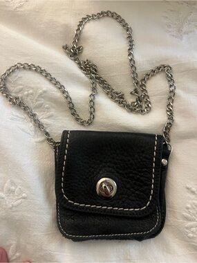 Vintage Roots Black Leather Purse with Silver Chain